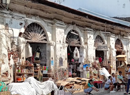 philippines/ilocos-norte/vigan-city/shop/lucy-s-antique-shop
