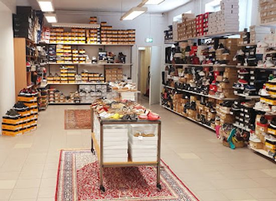 estonia/kuressaare/shop/shoeshop-kuressaare
