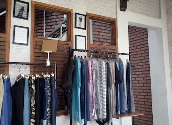 indonesia/bandung/dago/shop/java-jones-apparel