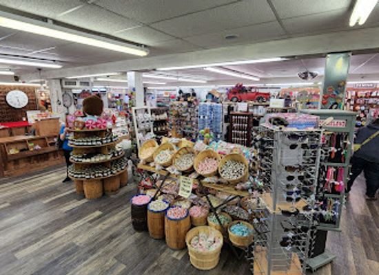 missouri/ozarks/shop/ozarkland-store