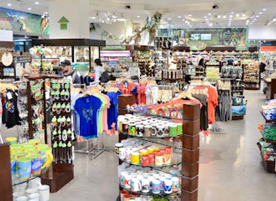 costa-rica/brunca-region/shop/britt-shop