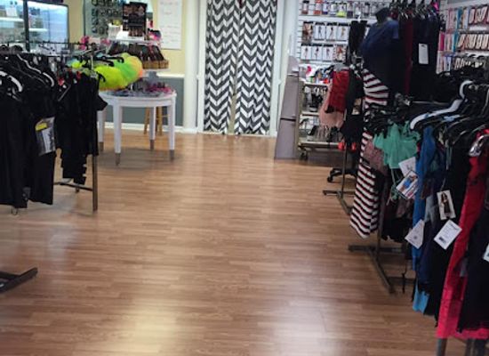 north-carolina/crystal-coast/shop/unique-couples-boutique