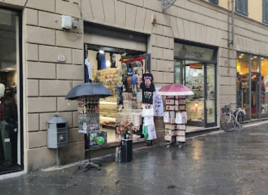 italy/lucca/shop/ricordissimi-souvenir-lucca