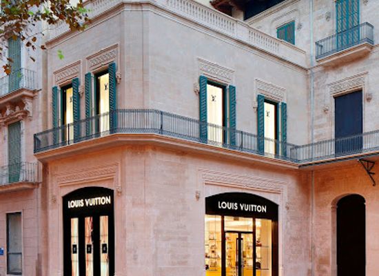 spain/palma-de-mallorca/paseo-maritimo/shop/louis-vuitton-palma-de-mallorca