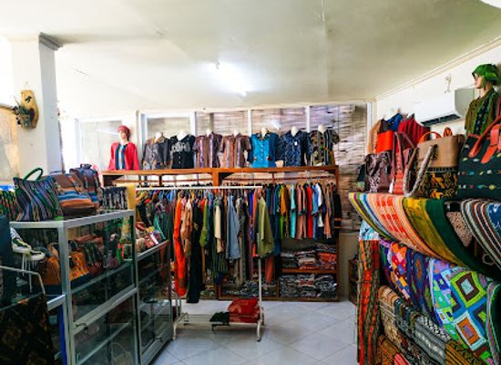 indonesia/east-nusa-tenggara/shop/komodo-giftshop