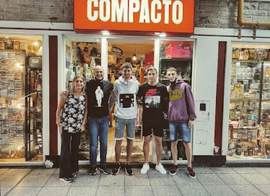 argentina/mar-del-plata/shop/compacto-disqueria-retro