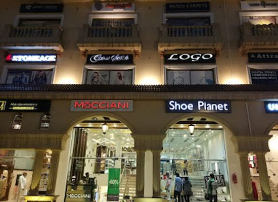 pakistan/lahore/gulberg/shop/gulberg-galleria