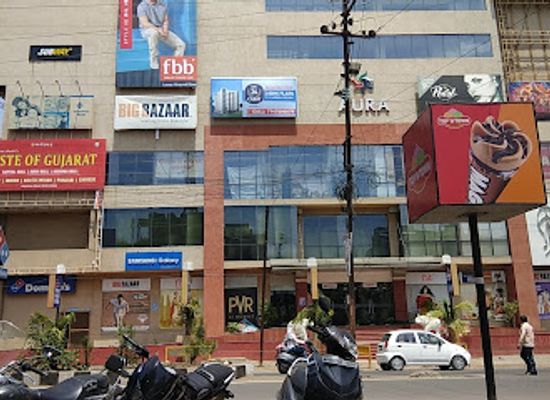india/madhya-pradesh/shop/aura-mall
