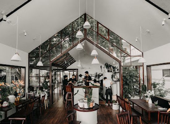 vietnam/da-lat/shop/tiem-cafe-phia-tay-mat-troi