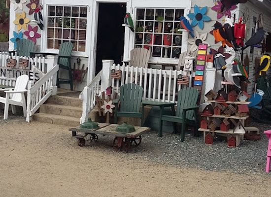 new-hampshire/lakes-region/shop/casual-cape-llc