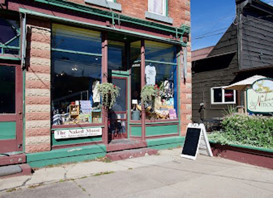 new-york/old-forge/shop/the-naked-moose