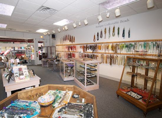 illinois/evanston/shop/ayla-s-originals