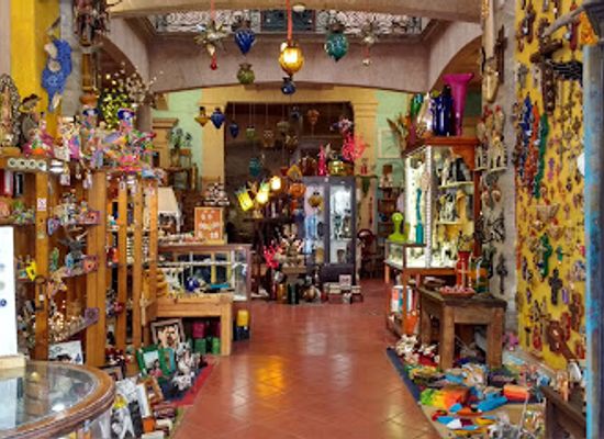 mexico/guanajuato/shop/la-casa-de-la-abuela