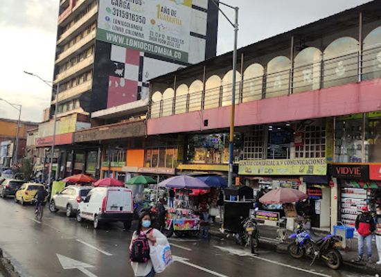 colombia/amazonas-department/shop/centro-comercial-cundinamarques