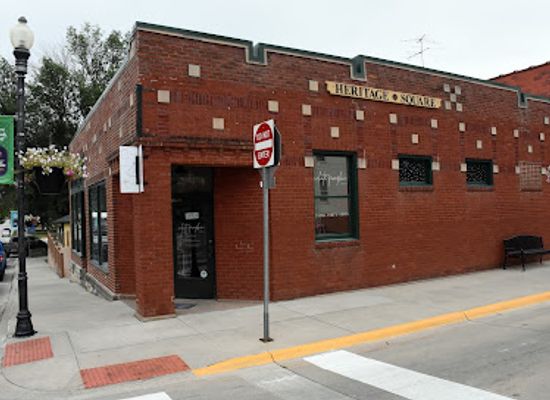 iowa/cedar-valley/shop/white-pumpkin-studio
