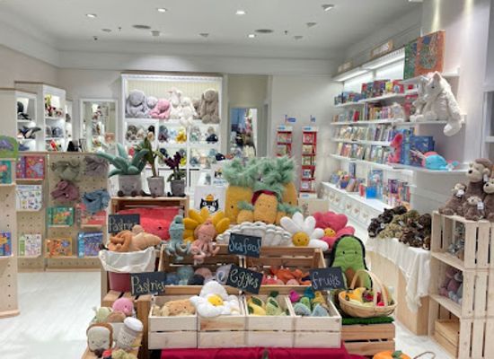 malaysia/central-region/shop/abbie-friends-luxe