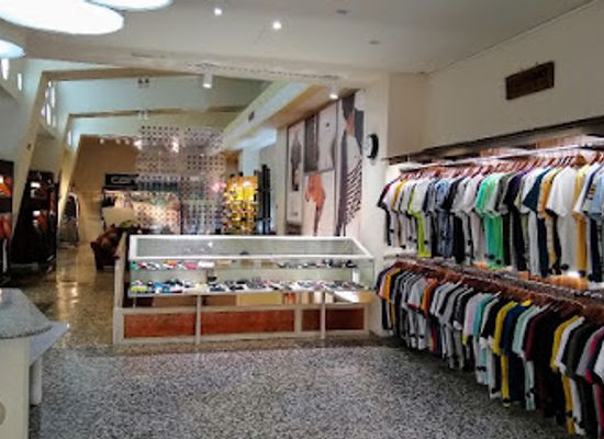 spain/zaragoza/universidad/shop/unity-shop
