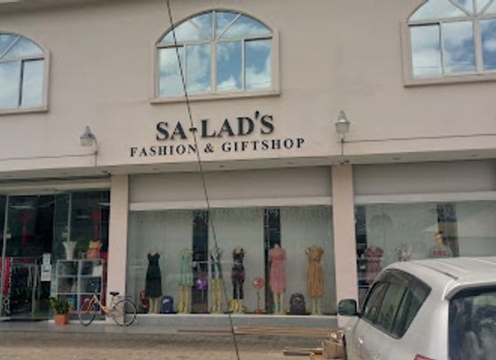 suriname/brokopondo-district/shop/sa-lad-s-fashion-giftshop