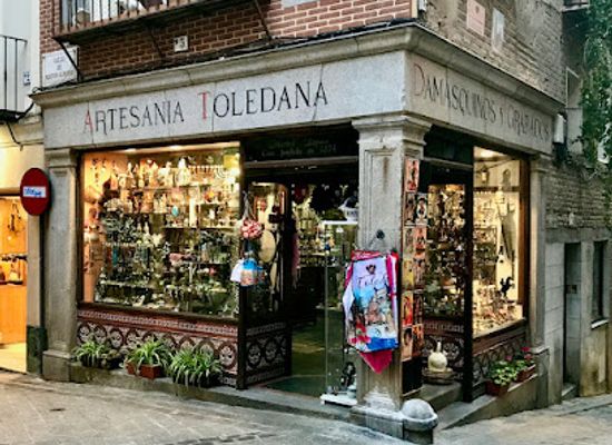 spain/toledo/puente-de-san-martin/shop/artesania-toledana