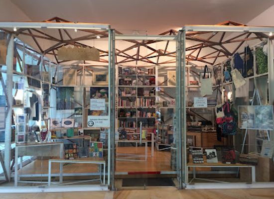 colombia/bogota/la-candelaria/shop/tienda-el-estante