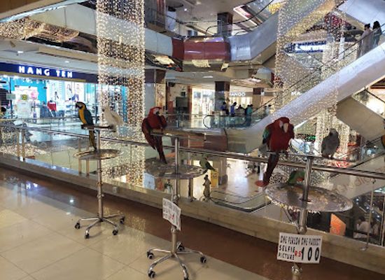 pakistan/pothohar-plateau/shop/centaurus-mall