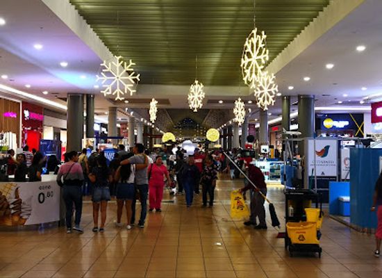 ecuador/oriente/shop/mall-del-sol