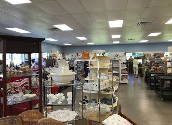pennsylvania/juniata-river-valley/shop/big-valley-thrift-gift-shop