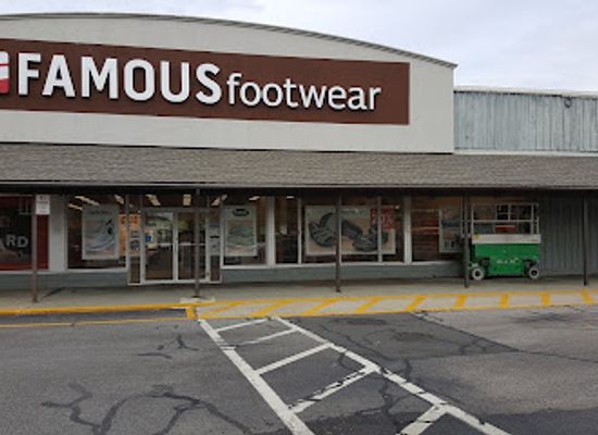 connecticut/middlesex-county/shop/old-saybrook-shopping-center
