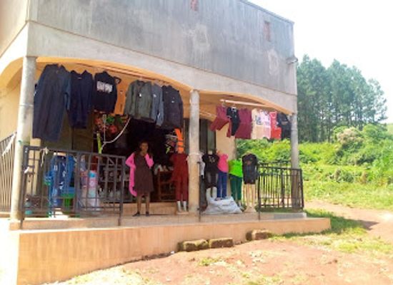 uganda/kibale-national-park/shop/kirinju-boutique-and-shop