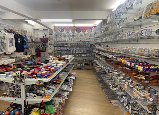 portugal/lisbon/shop/glorious-gift-and-souvenirs
