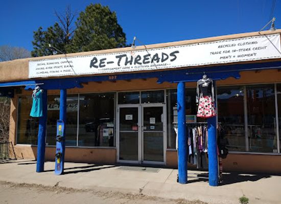 new-mexico/enchanted-circle/shop/re-threads