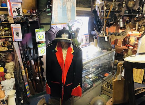 united-kingdom/whitby/shop/asylum-antiquities
