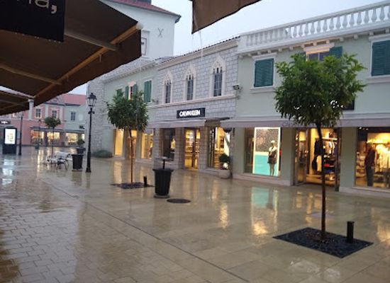 croatia/posavina/shop/designer-outlet-croatia