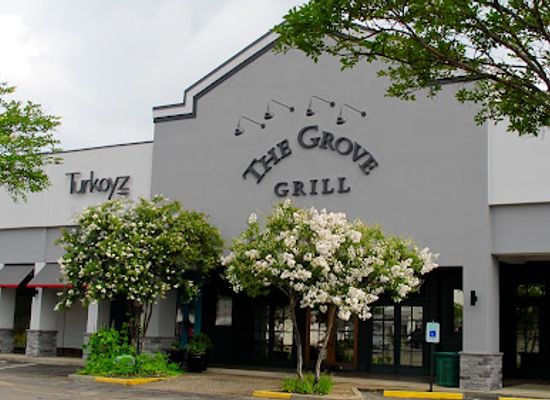 tennessee/memphis/shop/laurelwood-shopping-center