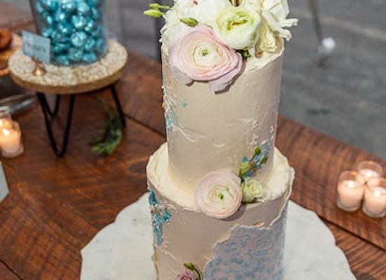 maine/saco/shop/big-fish-cake-studio