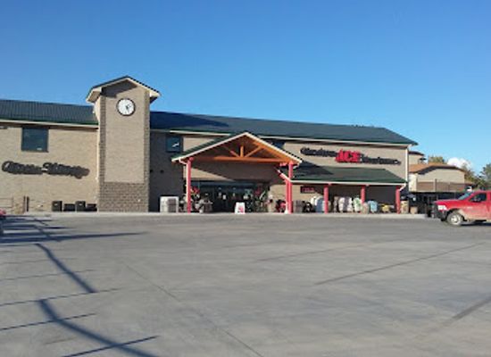 nebraska/pine-ridge/shop/chadron-ace-hardware