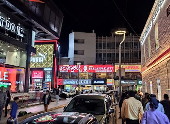 india/bengaluru/brigade-road/shop/mg-road-market-for-shoping