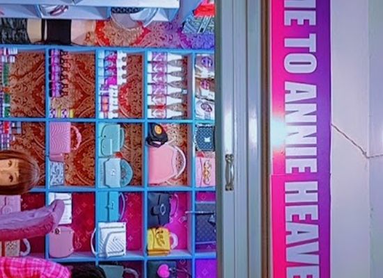 uganda/entebbe/shop/annie-heavenz-world