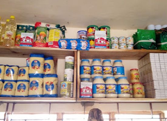 benin/ouidah/shop/chez-nafi-maman-fructueux