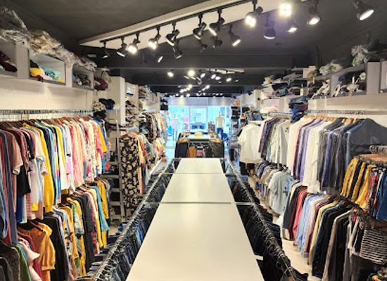 maldives/male/shop/funk