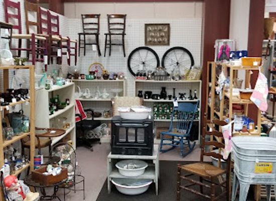 indiana/wabash-valley/shop/vendors-village-of-terre-haute