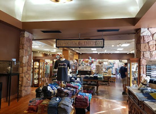 utah/zion-national-park/shop/switchback-trading-company