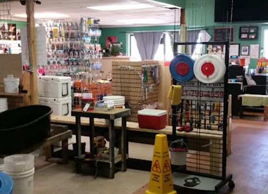 florida/cape-canaveral/shop/chum-it-up-live-bait-and-tackle
