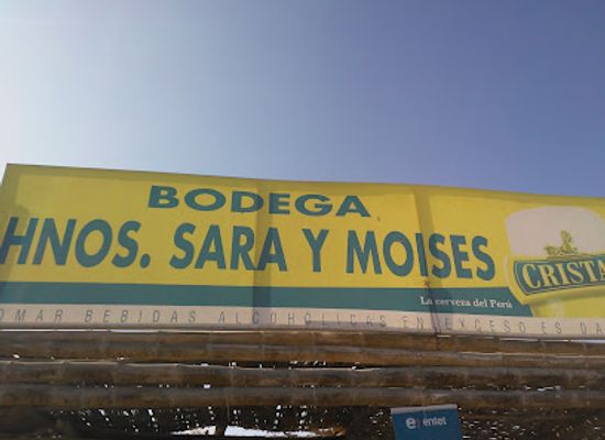 peru/paracas-national-reserve/shop/bodega-hermanos-sara-y-moises