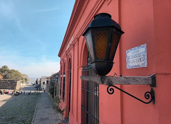 uruguay/colonia-del-sacramento/shop/cosa-nuestra