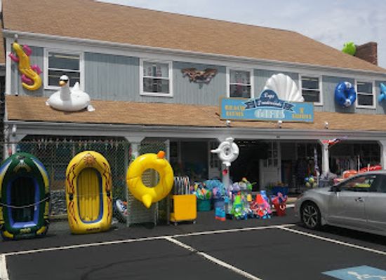 massachusetts/cape-cod/shop/cape-tradewinds-gift-shop
