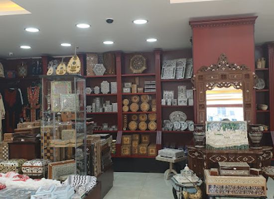 jordan/ras-al-naqb/shop/black-iris-amman