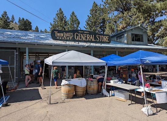 california/mammoth-lakes/shop/twin-lakes-general-store