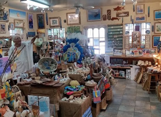 the-bahamas/mayaguana/shop/bahama-art-and-handicraft