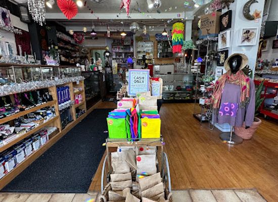 massachusetts/berkshires/shop/shire-glass